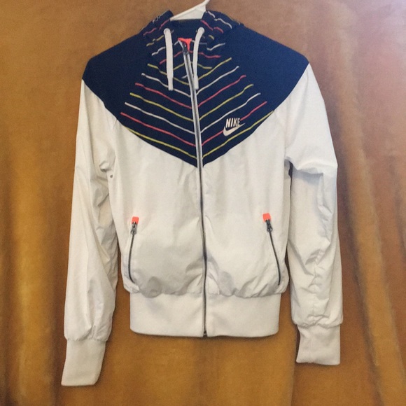 Nike Tops - White Nike zip-up windrunner